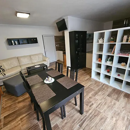 Apartman Lovca * Lovca