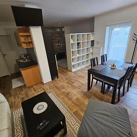 דירה Apartman Lovca Lovca